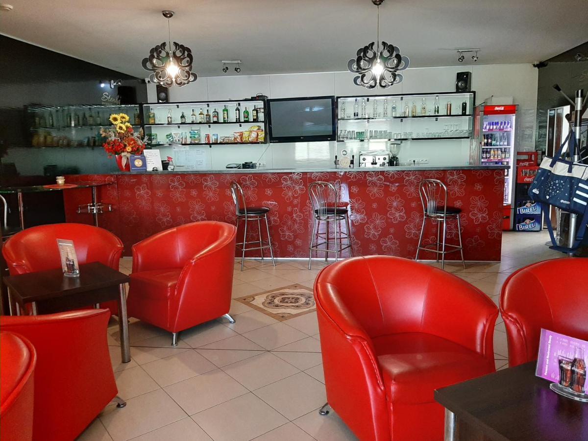 Restaurant And Pension Stenly Spissky Stvrtok Exteriér fotografie
